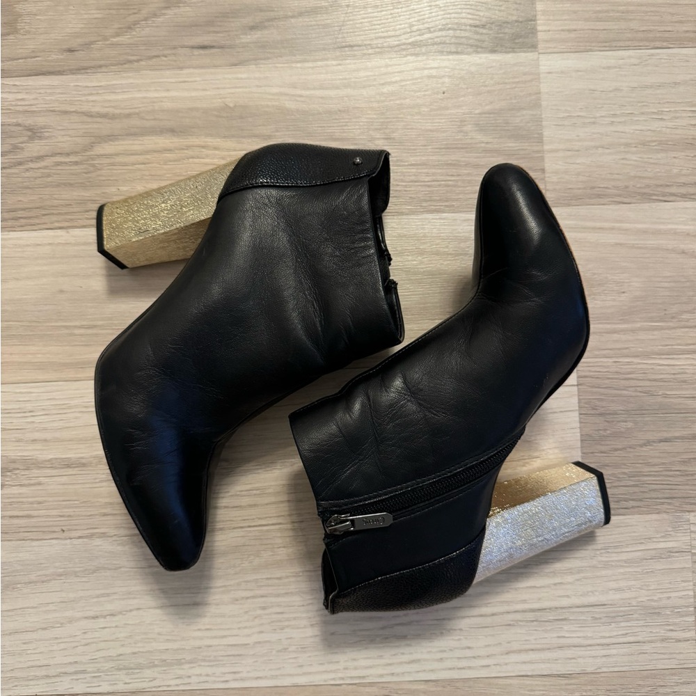 Circus by Sam Edelman, booties, US 7, black with gold block heels.